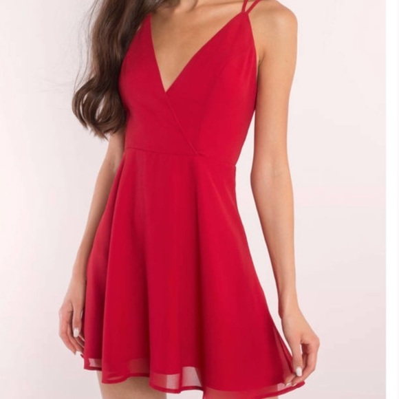 tobi red skater dress Tobi Mini Skater Dress Red Deep V Fit & Flare Short Sleeves Lined Women's Small